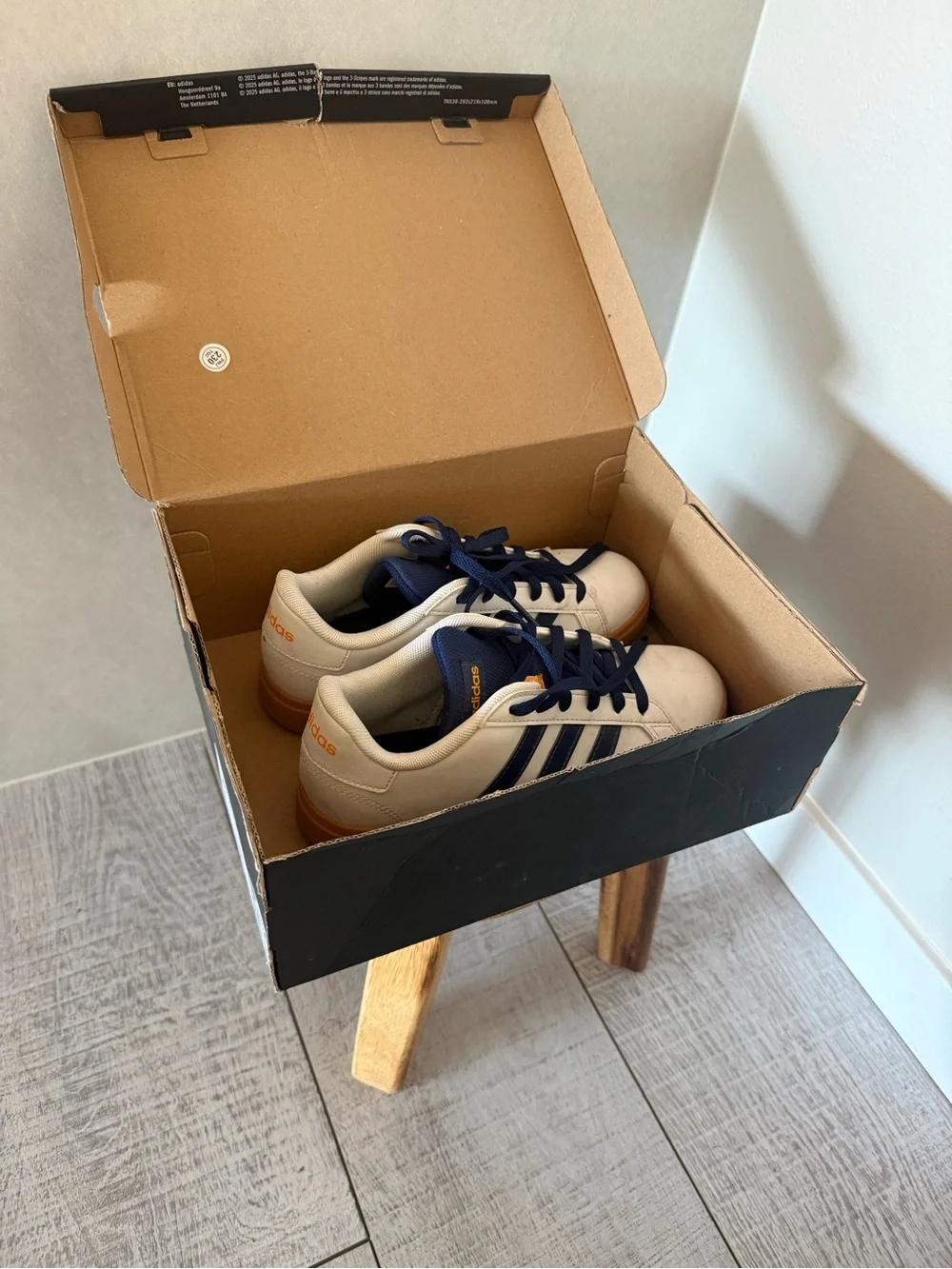 adidas kids sneakers